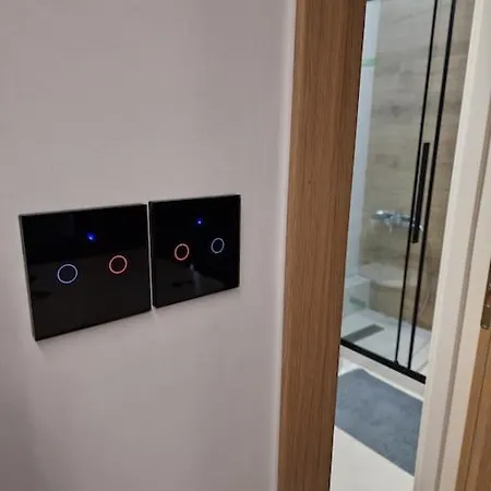 Blue Sea And Sky Deluxe