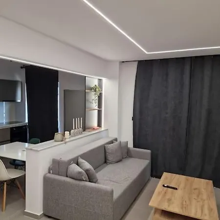 Blue Sea And Sky Deluxe Апартаменты *