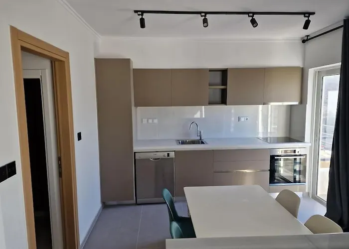 Blue Sea And Sky Deluxe