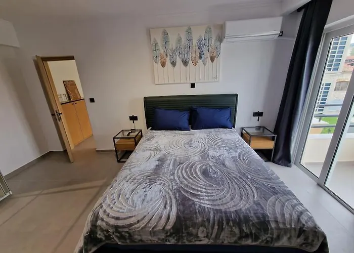 Blue Sea And Sky Deluxe Apartamento *